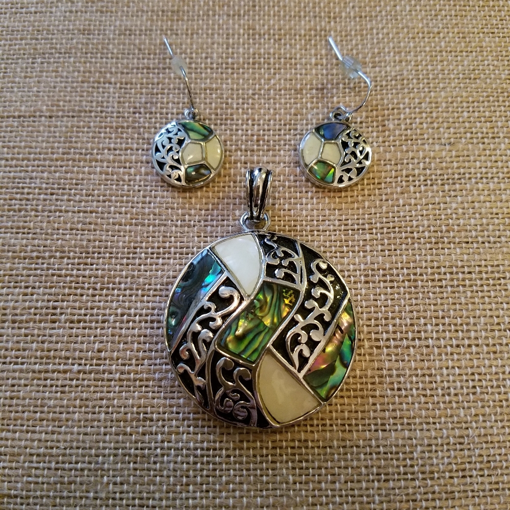 LIA SOPHIA - Slide & earring set, abalone & mother